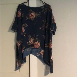 Floral top